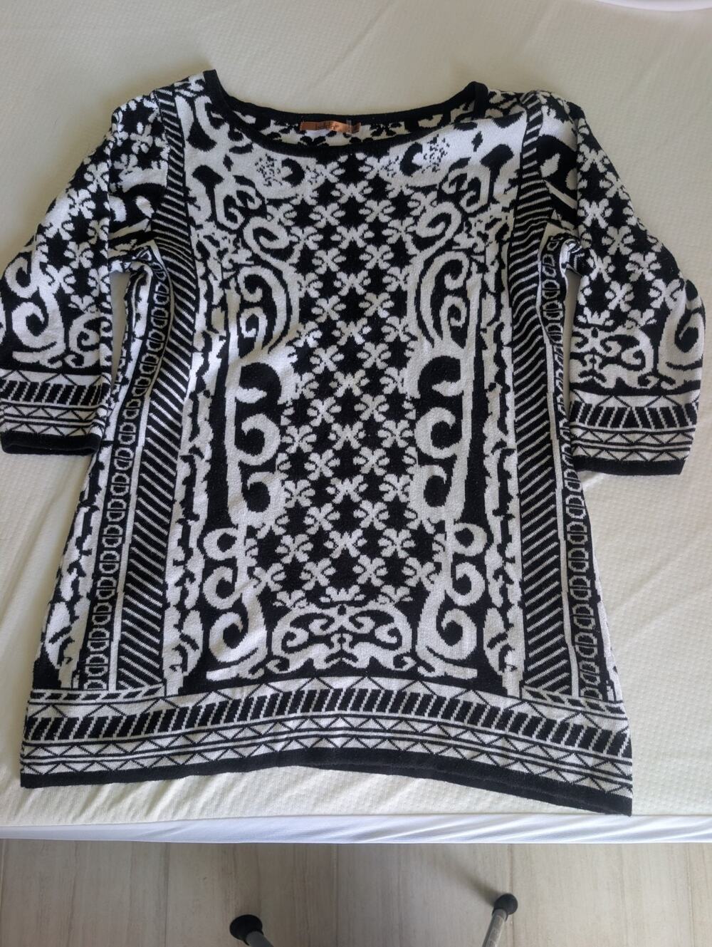 Women's Bellini Black &White 3/4-Sleeve Pullover Sweater XL Luxury Soft, Whimsy